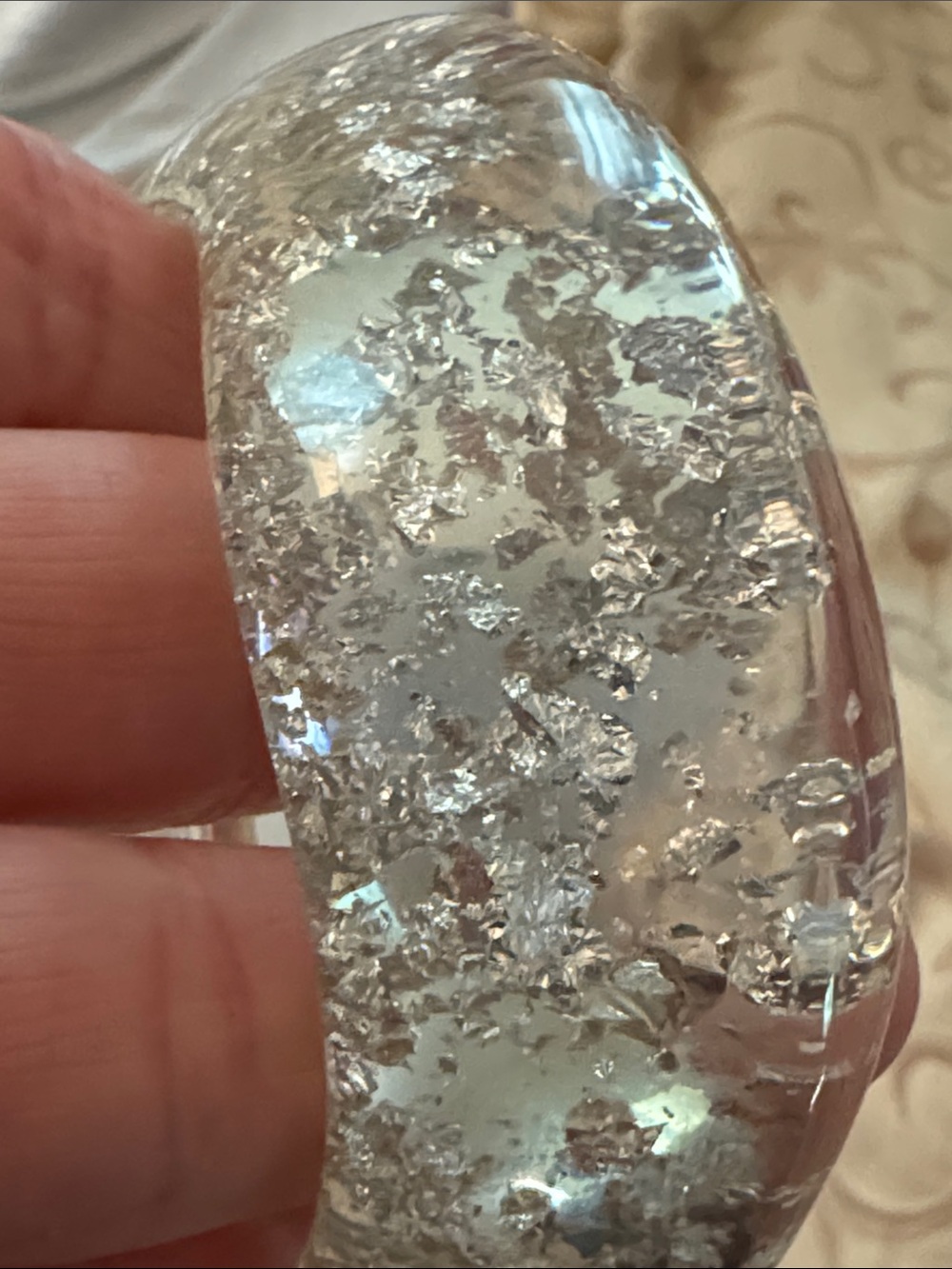 Clear Modernist Chunky Lucite Bangle Bracelet with Silver Flakes - Picture 4 of 13